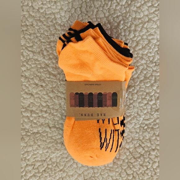Rae Dunn Womens orange and black ankle socks pack of 10 pair size 5-10 - Picture 8 of 8